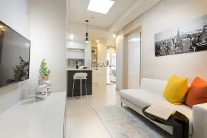 화이트톤 18평 모던 원룸 거실 인테리어